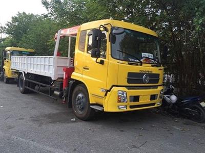Xe tải Dongfeng 7 tấn lắp cẩu Unic 370